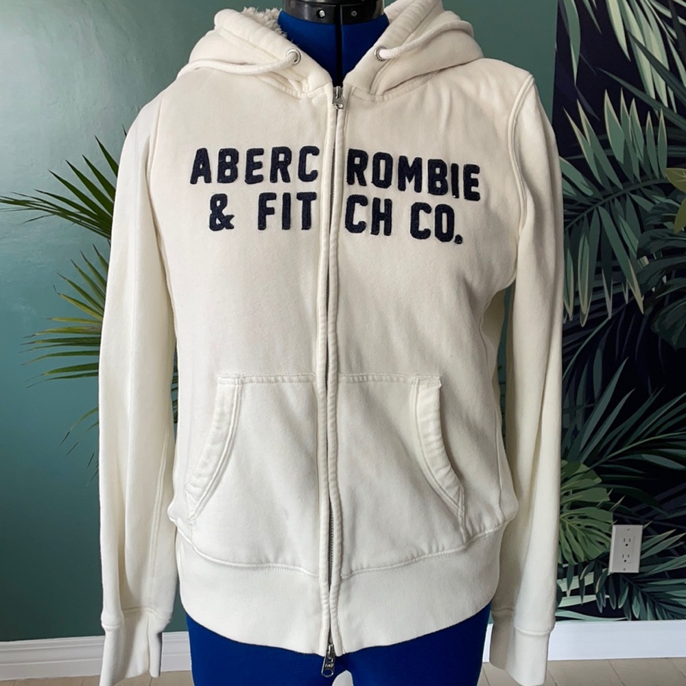 Abercrombie fuzzy lining zip hoodie
